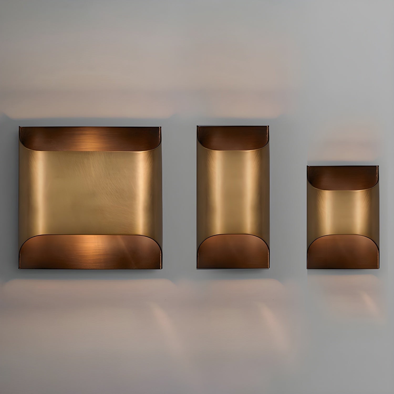 Leclerc Polished Brass Wall Sconce detail view 83