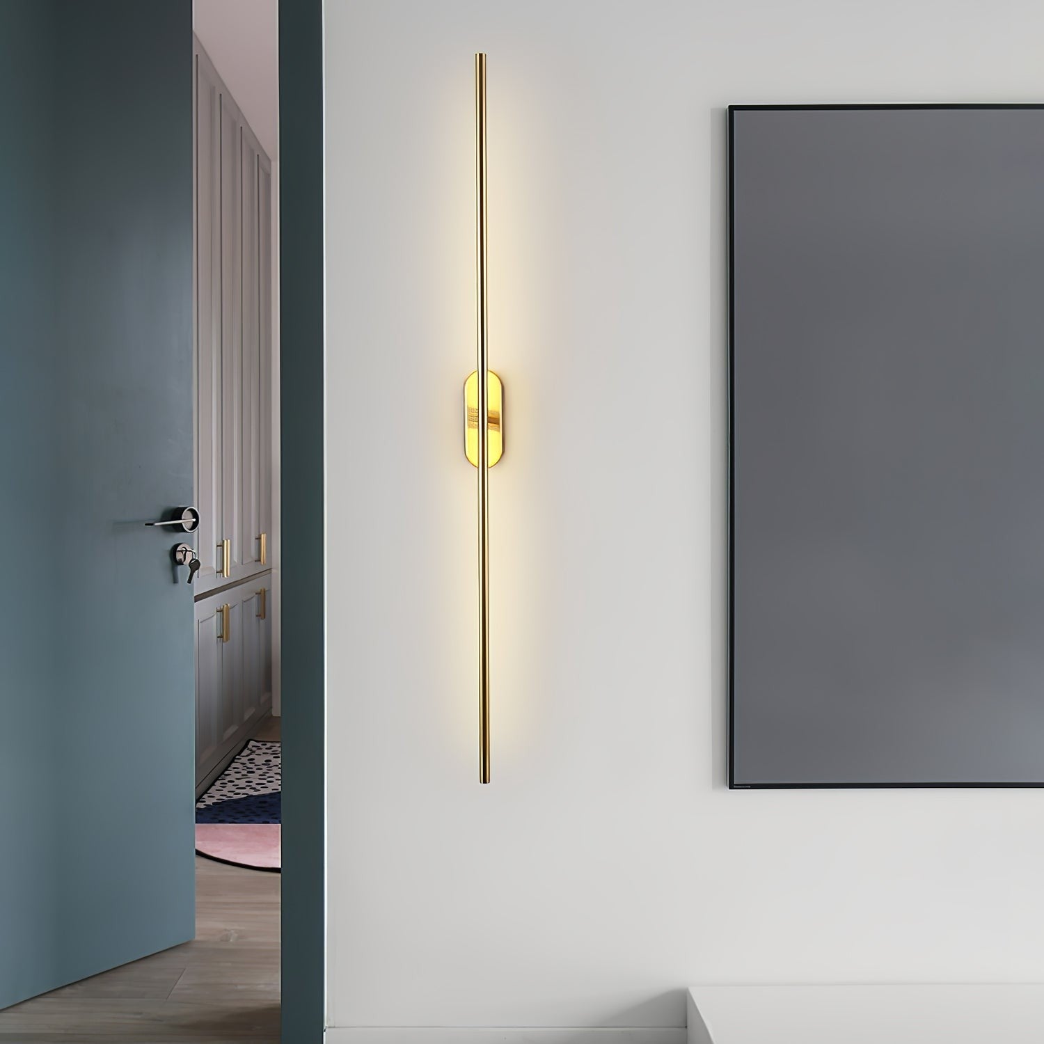 Linear Brass Wall Sconce