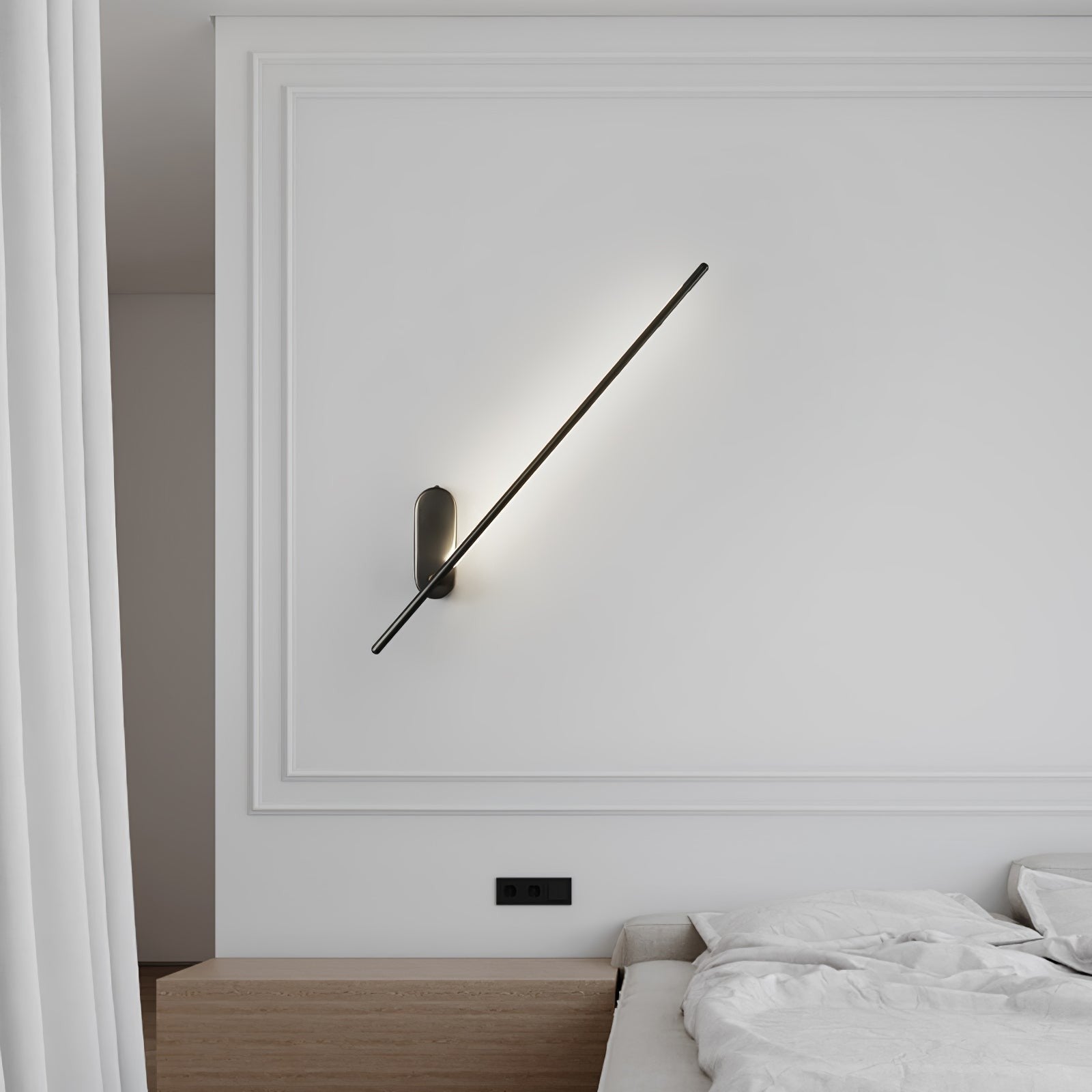 Linear Brass Wall Sconce