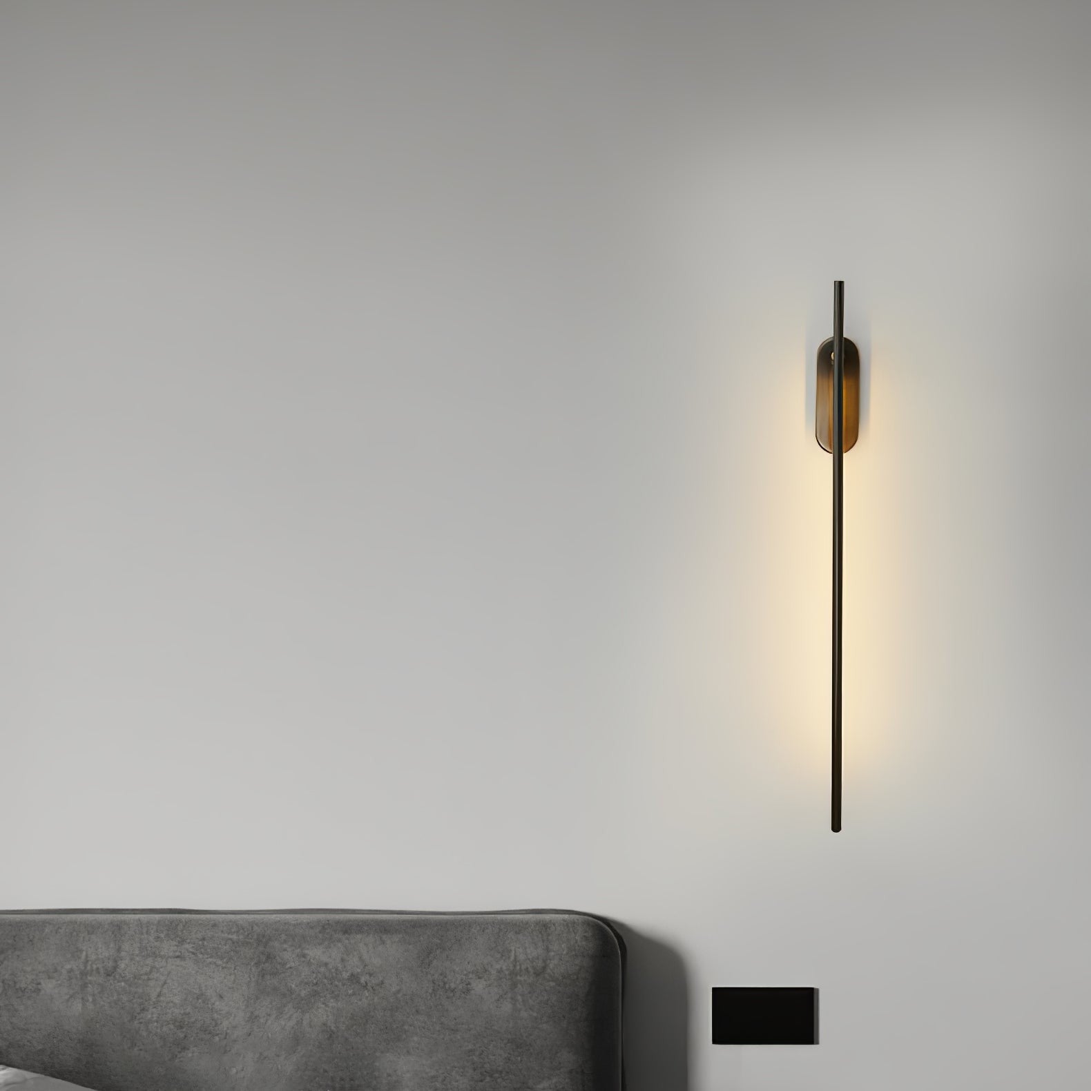 Linear Brass Wall Sconce