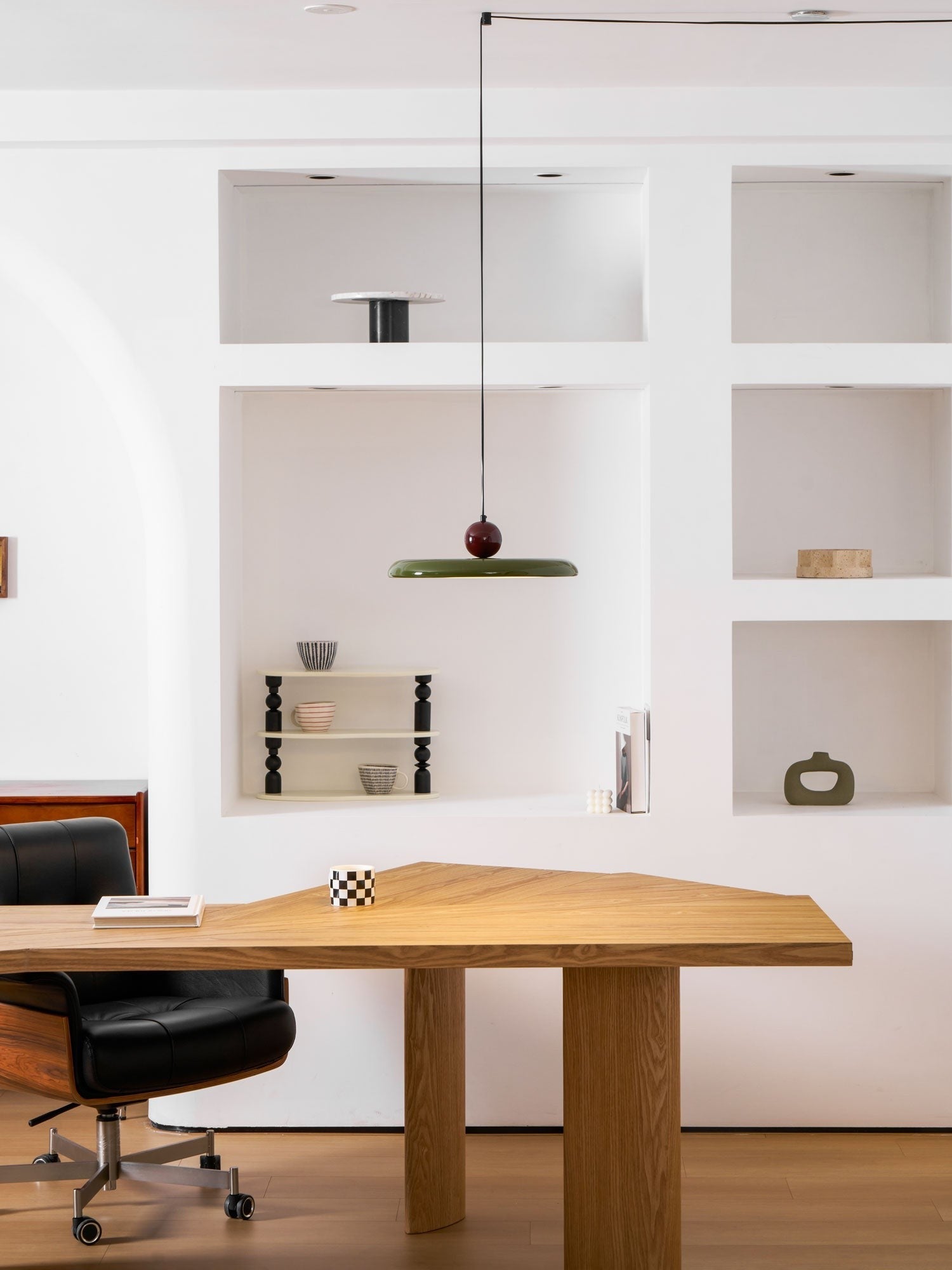 Lola Swag Pendant Light