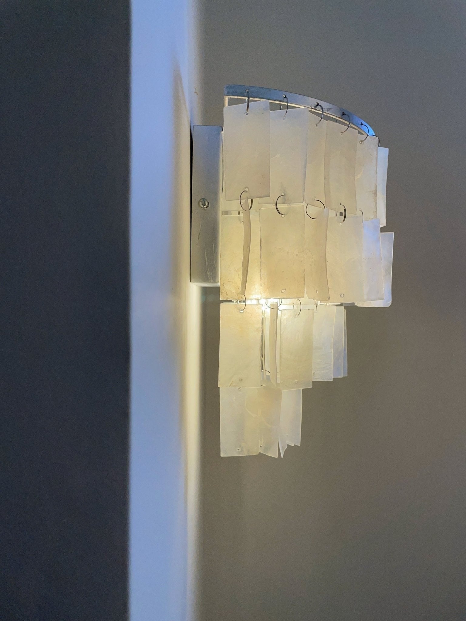 Lunara Shell Cascade Wall Light, Hardwired Wall Sconce, detail 5