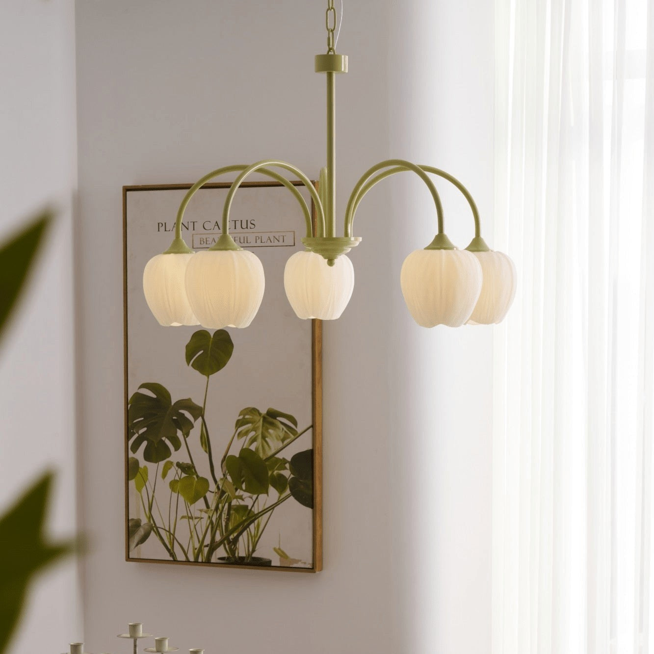 Matcha Bloom Tulip Chandelier detail view 20