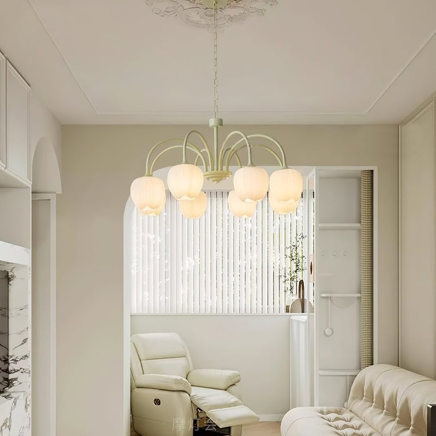 Matcha Bloom Tulip Chandelier detail view 36