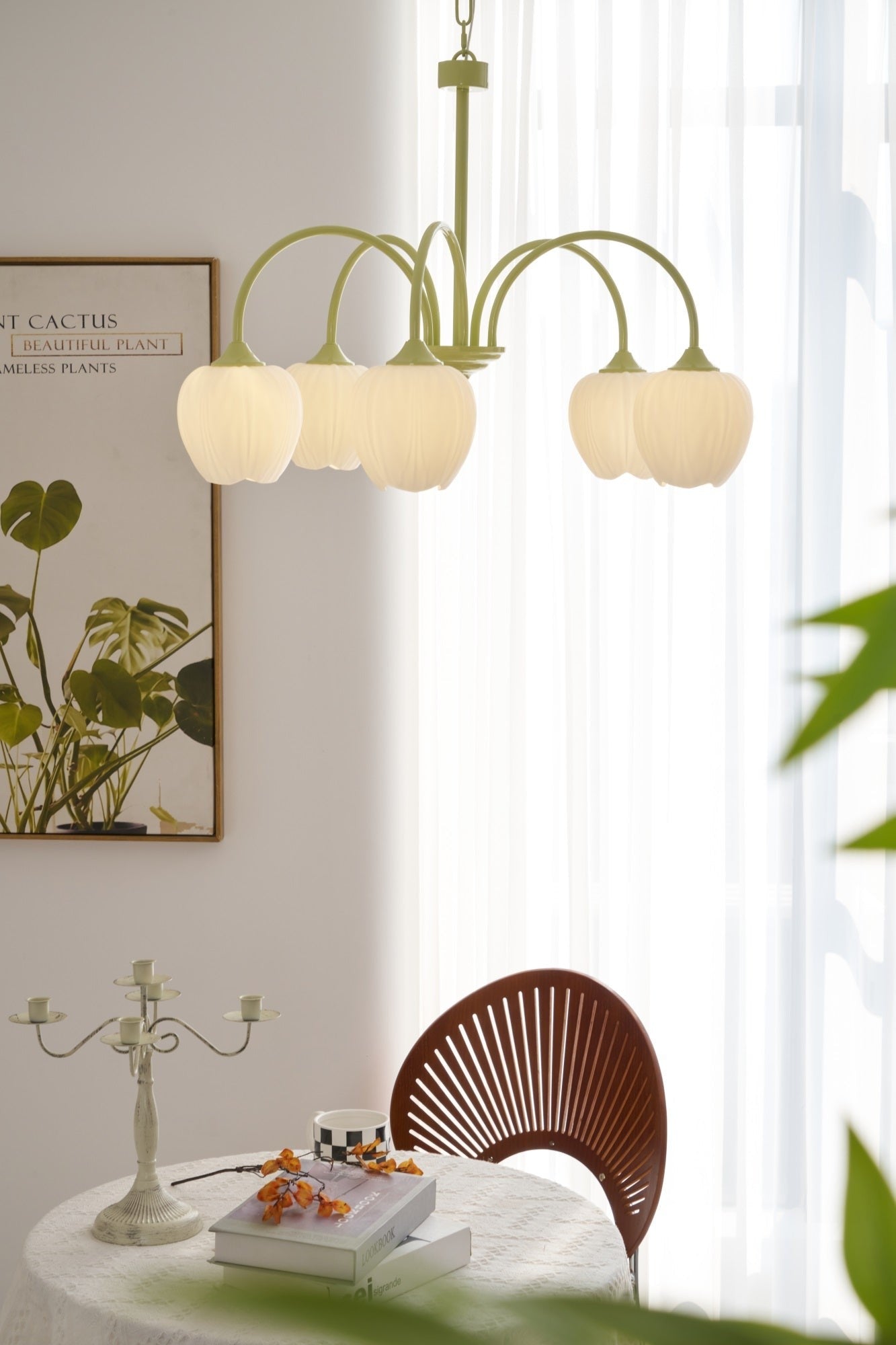 Matcha Bloom Tulip Chandelier detail view 68