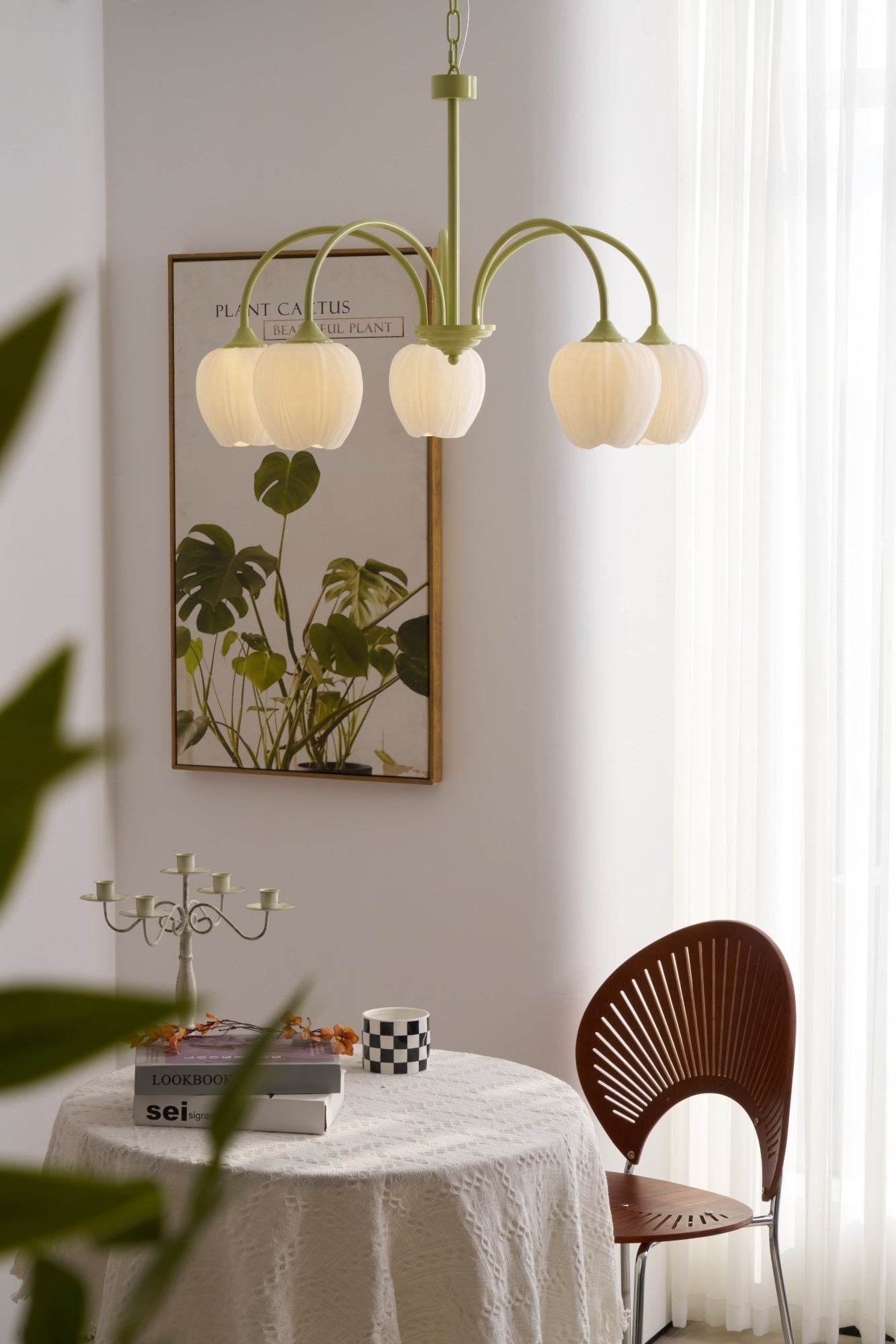 Matcha Bloom Tulip Chandelier detail view 74