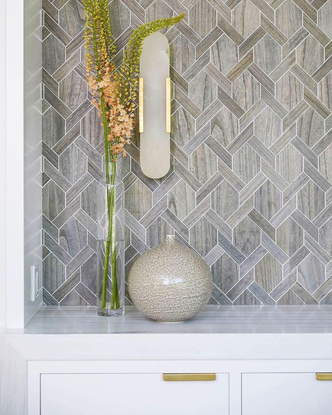Melange Alabaster Wall Sconce