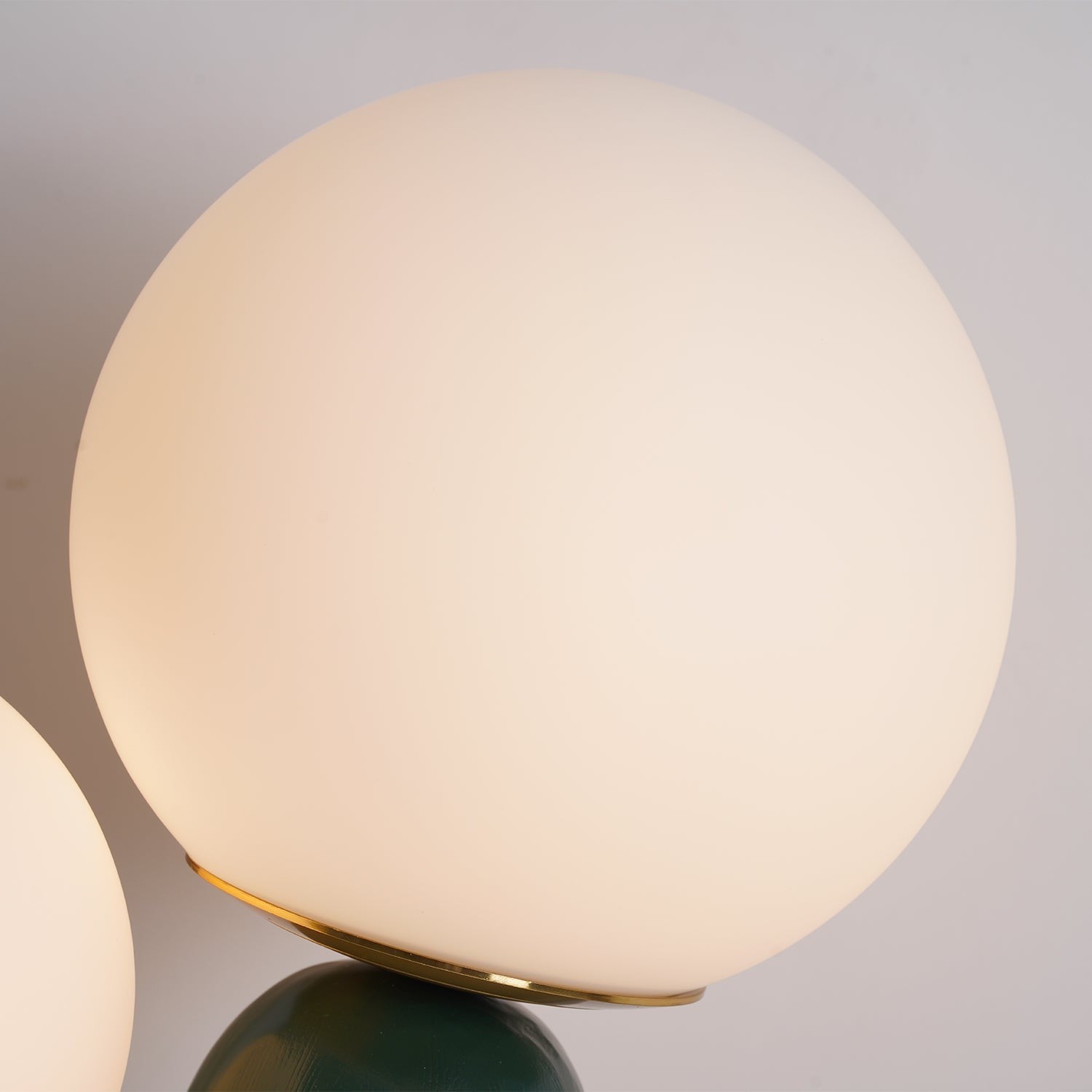 Oo Textured Resin Table Lamp