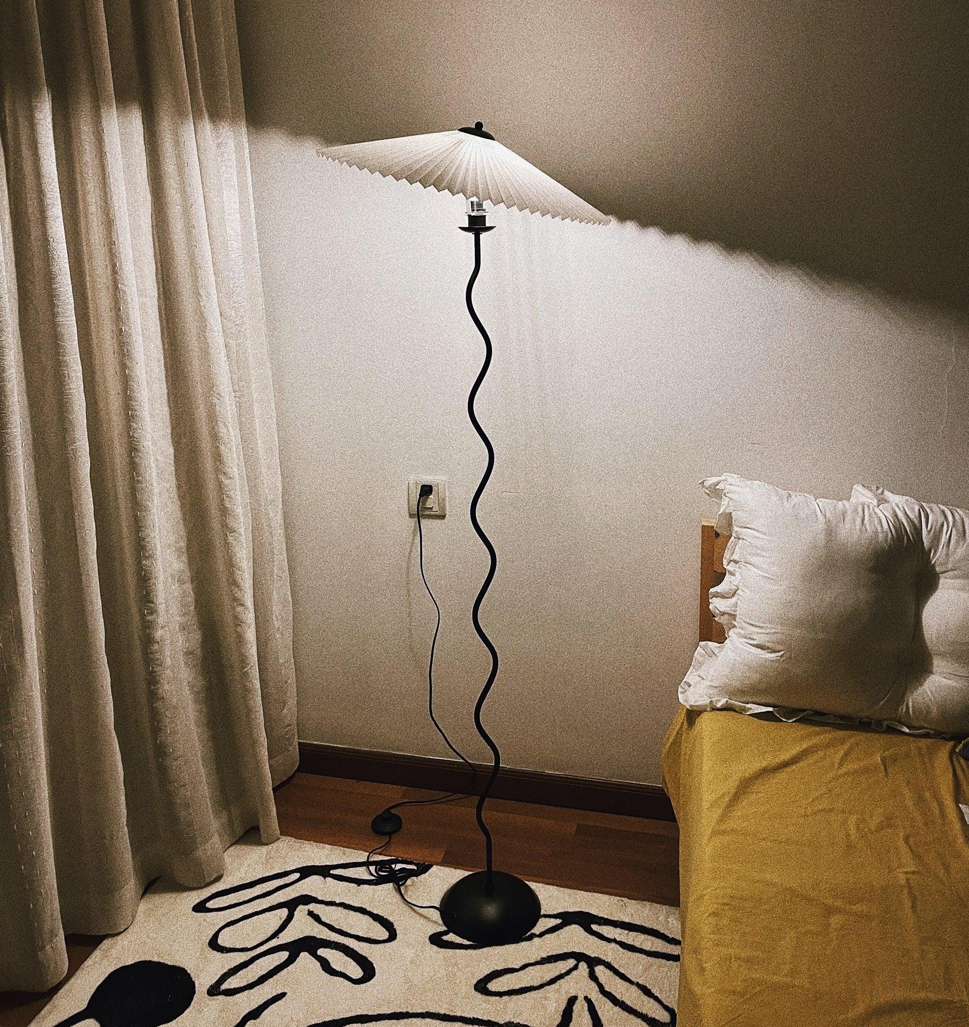 Squiggle Sculptural Floor Lamp
