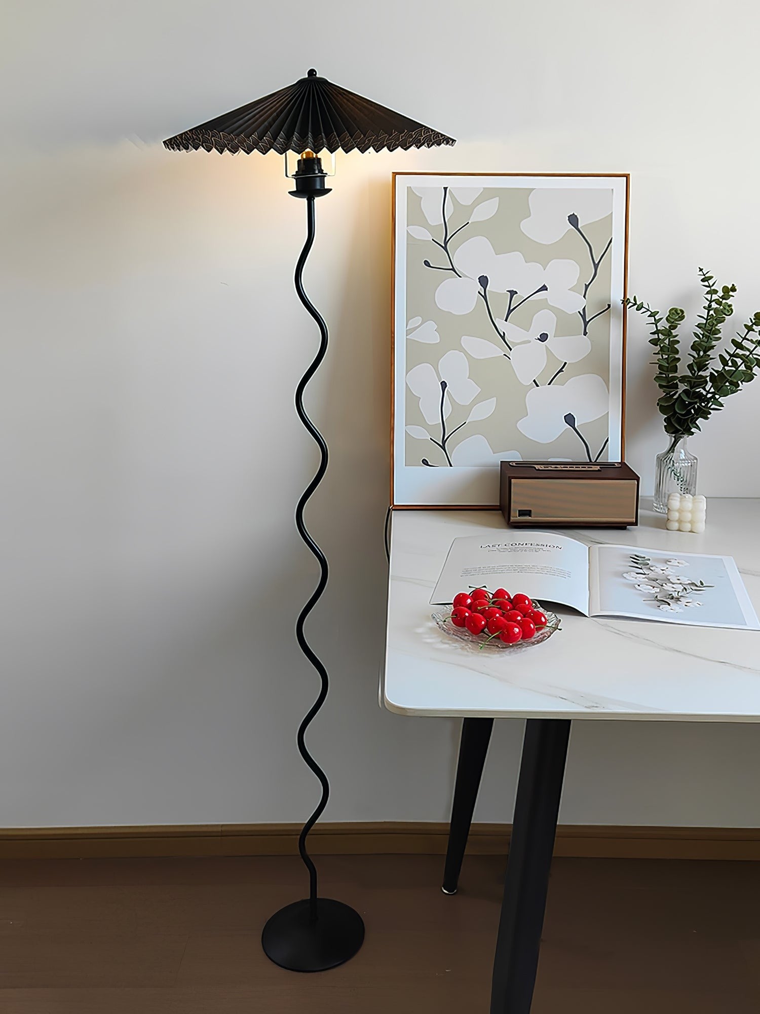 Squiggle Sculptural Floor Lamp