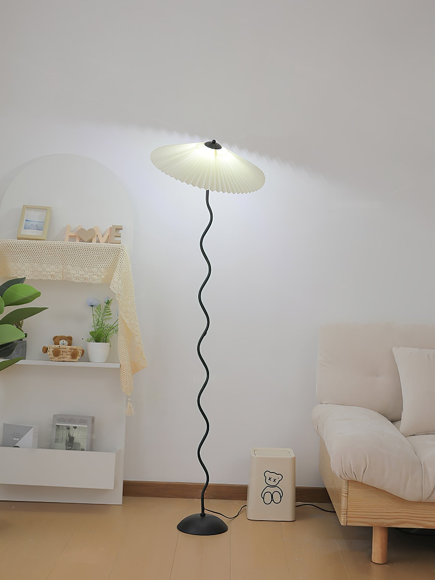 Squiggle Sculptural Floor Lamp