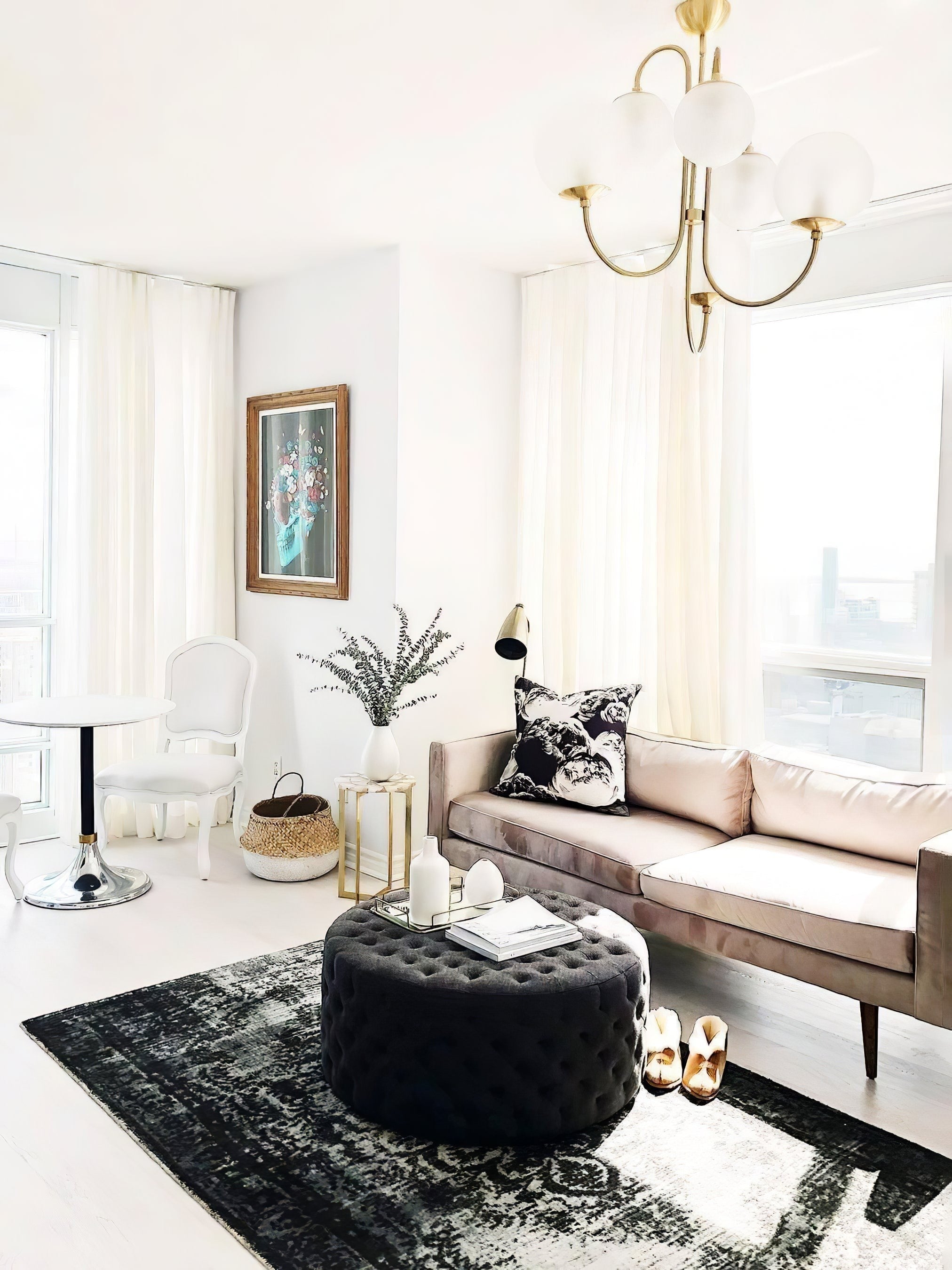 Swan Curve Glass Chandelier