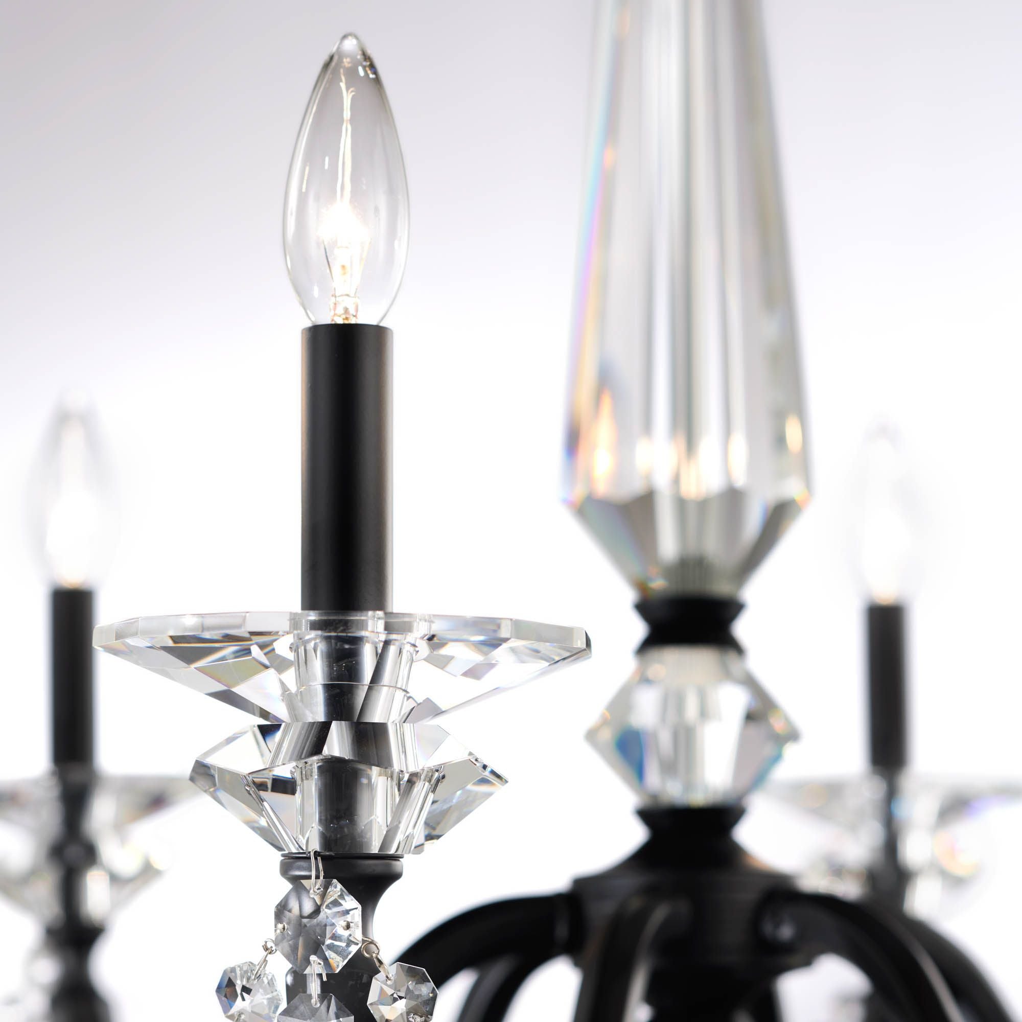 Verona 33.5"H X 6-Light Crystal Chandelier