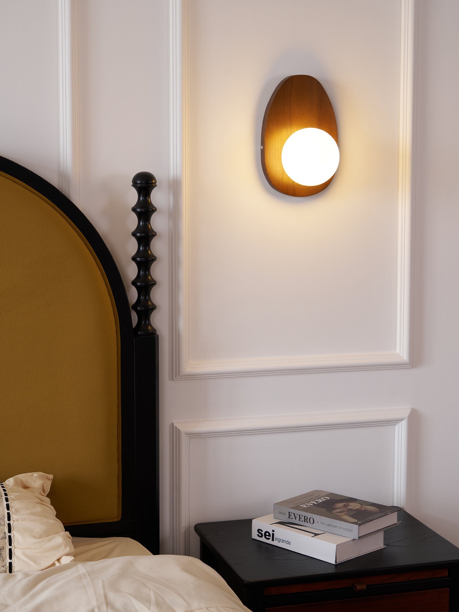 Walnora Globe Wall Light, Plug-In Wall Sconce, detail 15