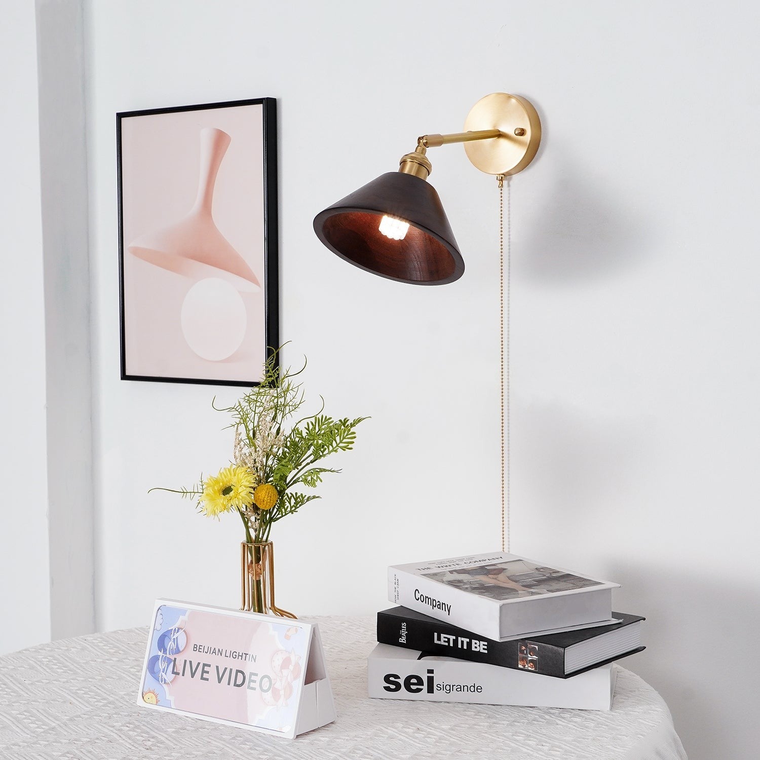 Walnut Glow Wall Lamp
