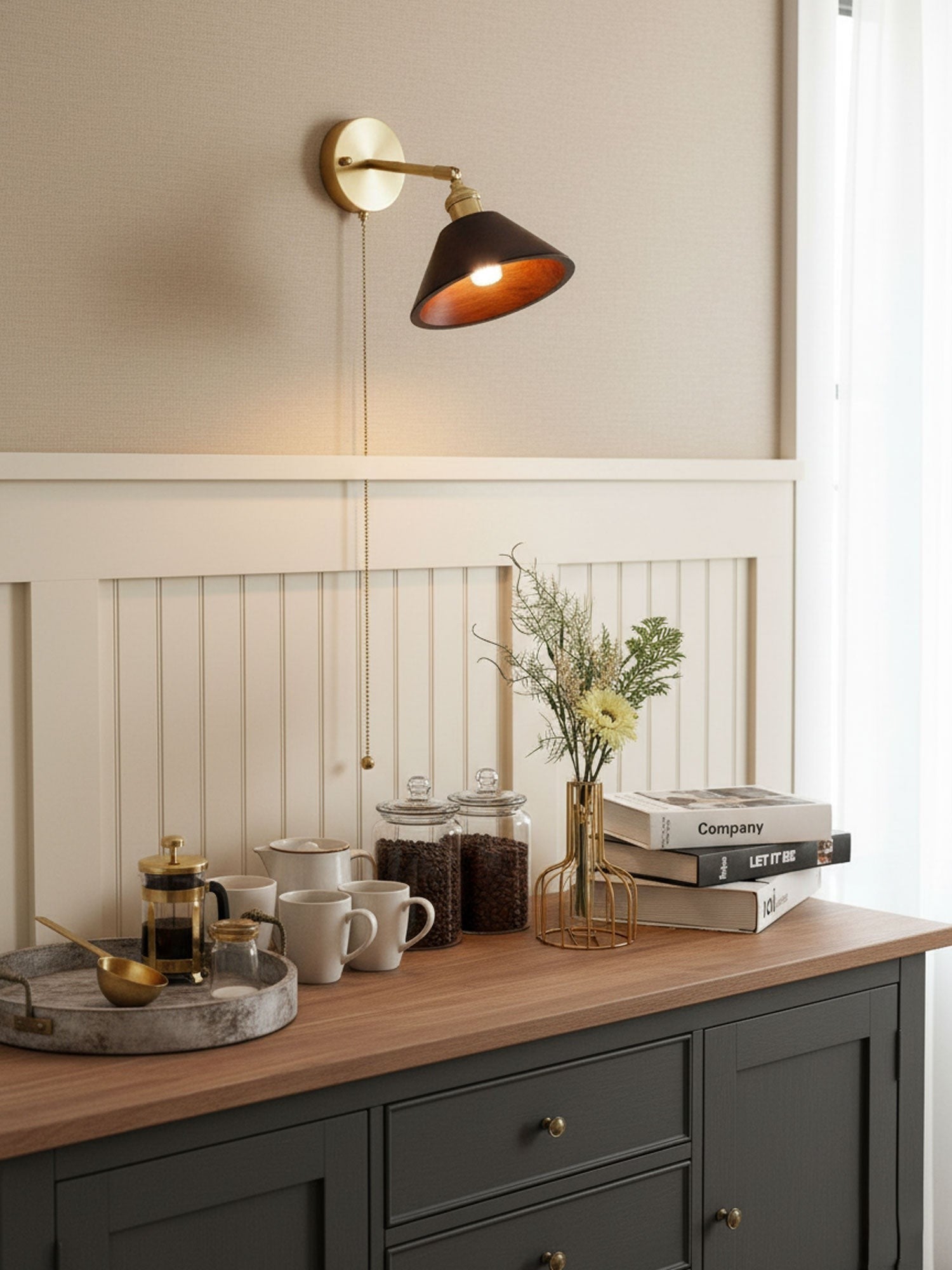 Walnut Glow Wall Lamp